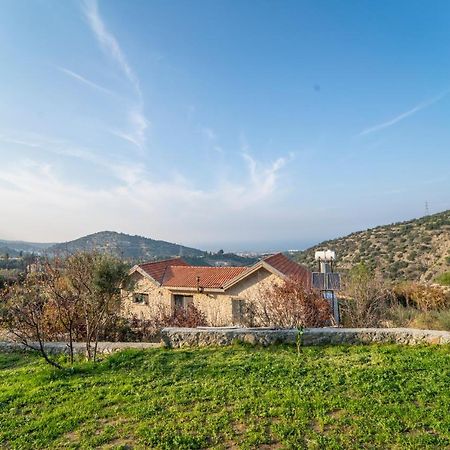 Chardonnay Guest Studio Rooms With Great View For Nature Lovers Kyrenia  Exteriör bild