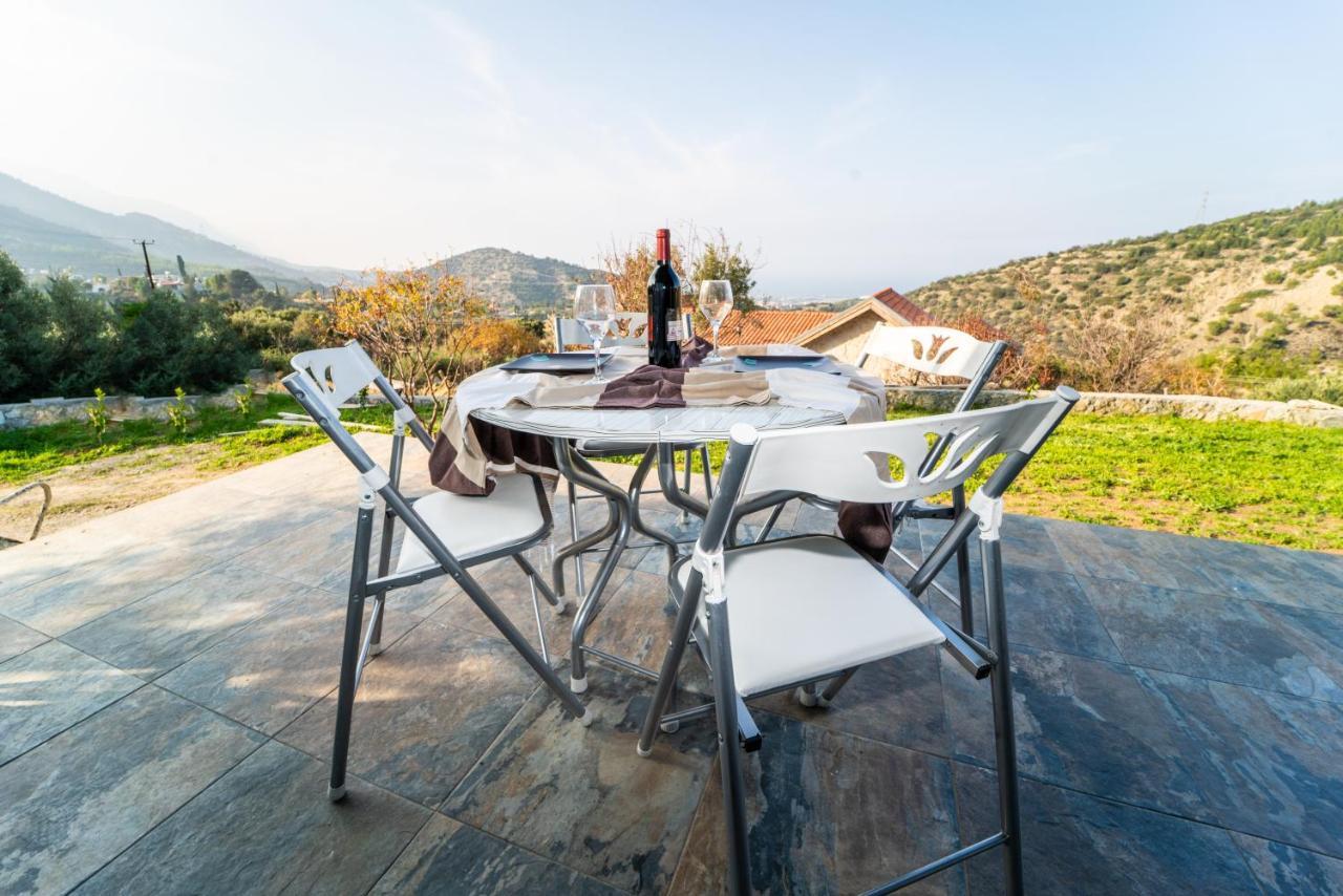 Chardonnay Guest Studio Rooms With Great View For Nature Lovers Kyrenia  Exteriör bild