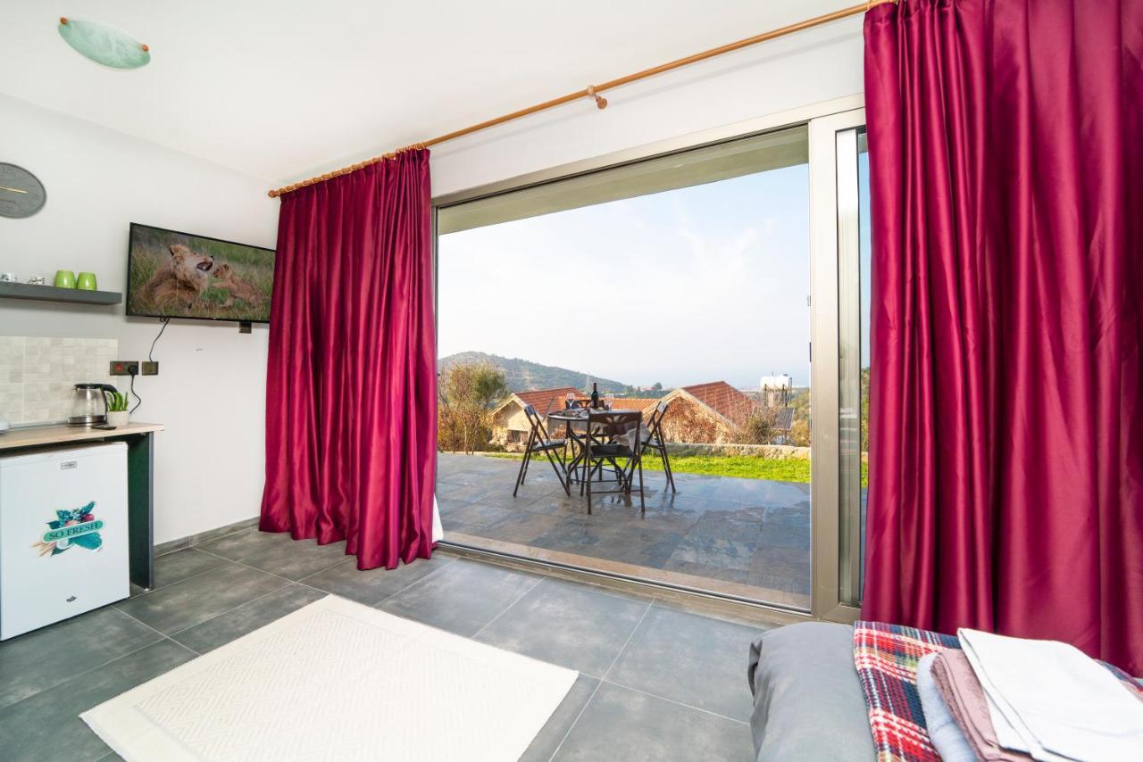 Chardonnay Guest Studio Rooms With Great View For Nature Lovers Kyrenia  Exteriör bild